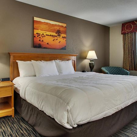 Everspring Inn & Suites Oskaloosa  Kültér fotó
