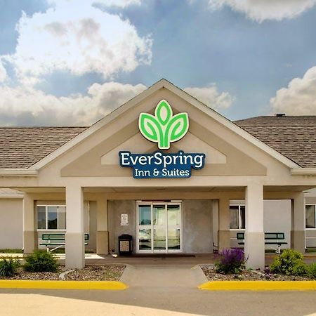 Everspring Inn & Suites Oskaloosa  Kültér fotó