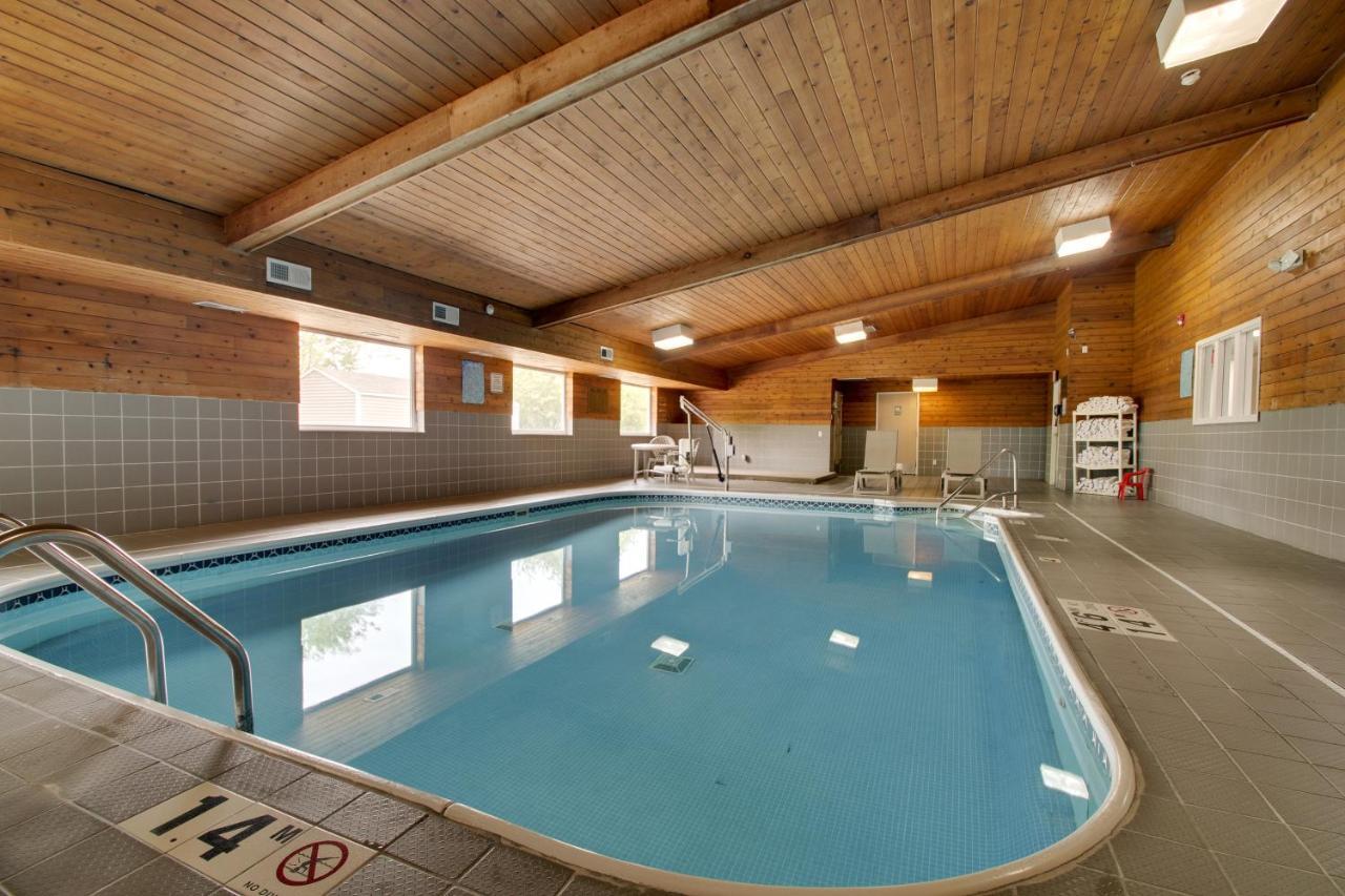 Everspring Inn & Suites Oskaloosa  Kültér fotó