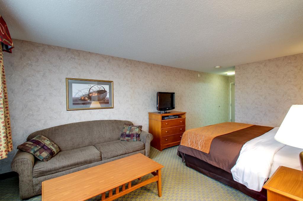 Everspring Inn & Suites Oskaloosa  Szoba fotó
