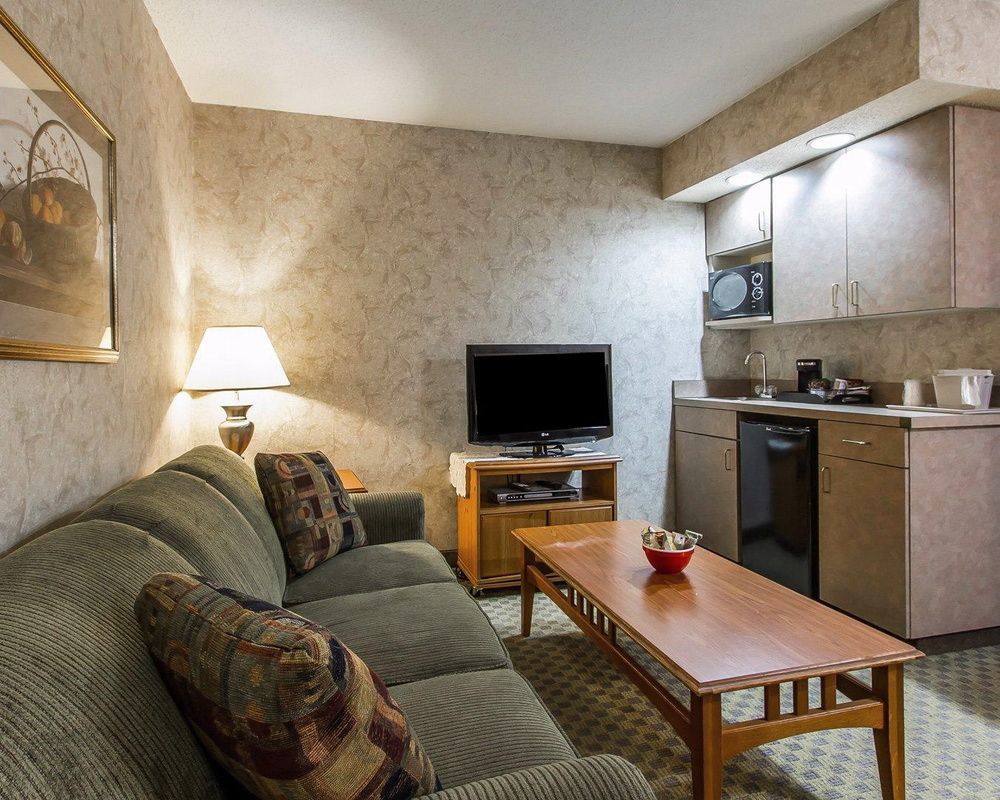 Everspring Inn & Suites Oskaloosa  Kültér fotó