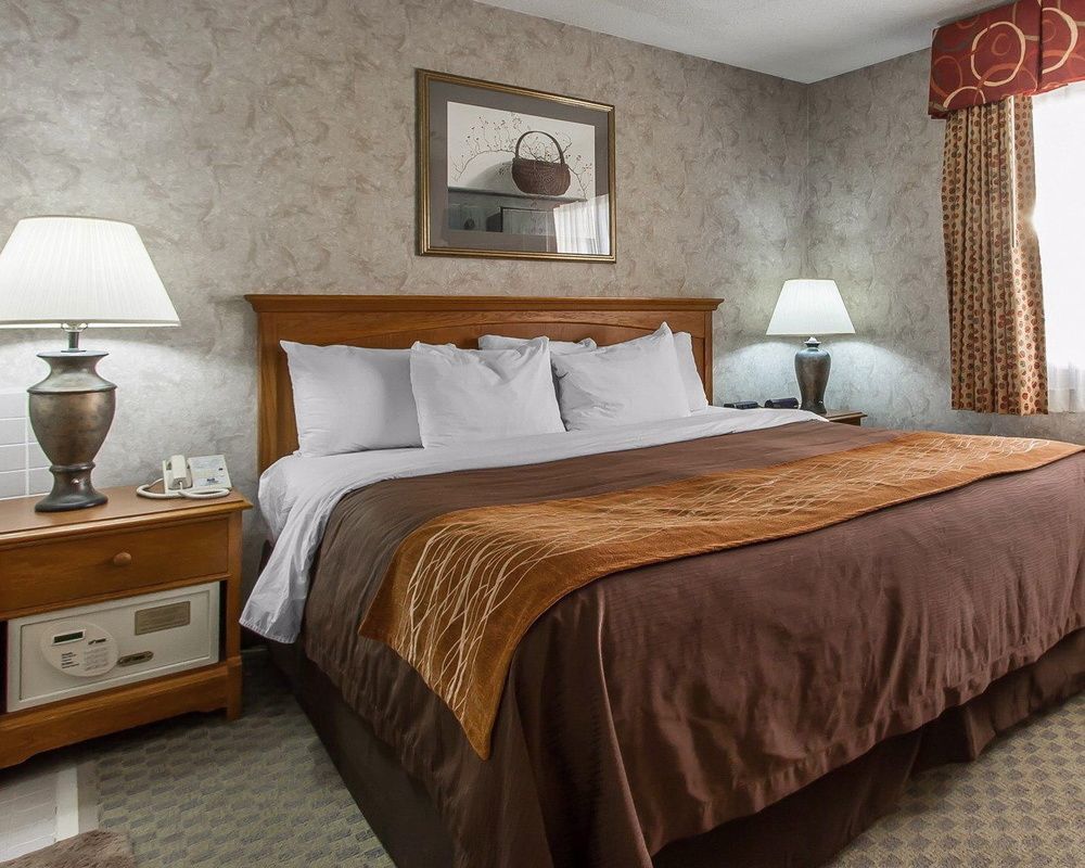 Everspring Inn & Suites Oskaloosa  Kültér fotó
