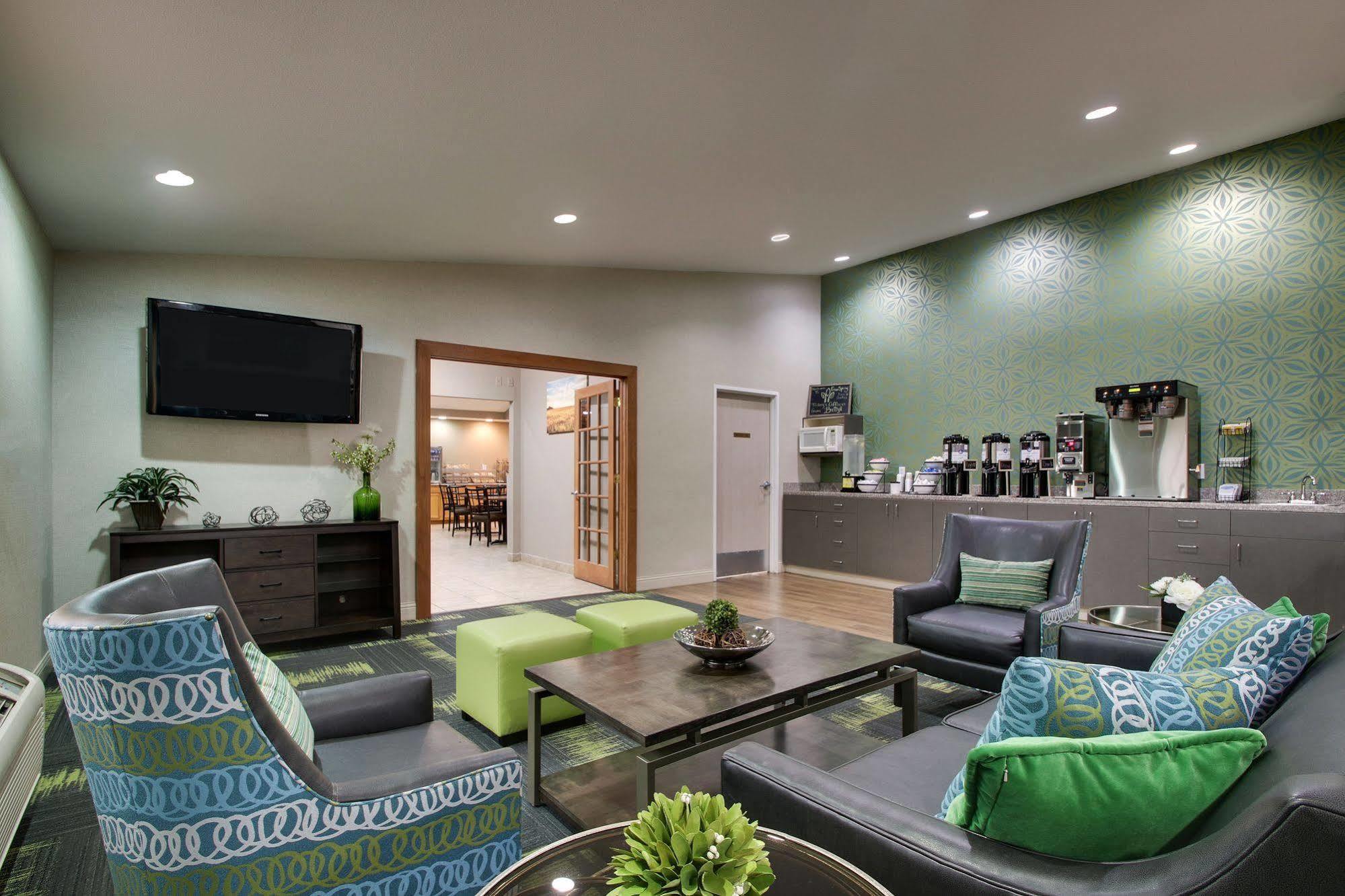 Everspring Inn & Suites Oskaloosa  Kültér fotó